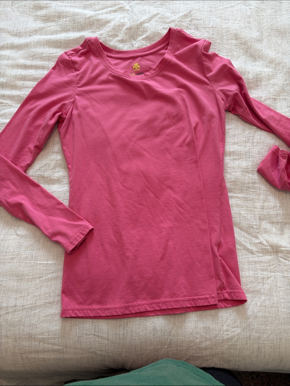 Women’s Long-Sleeve Scoop Neck Top - Pink
